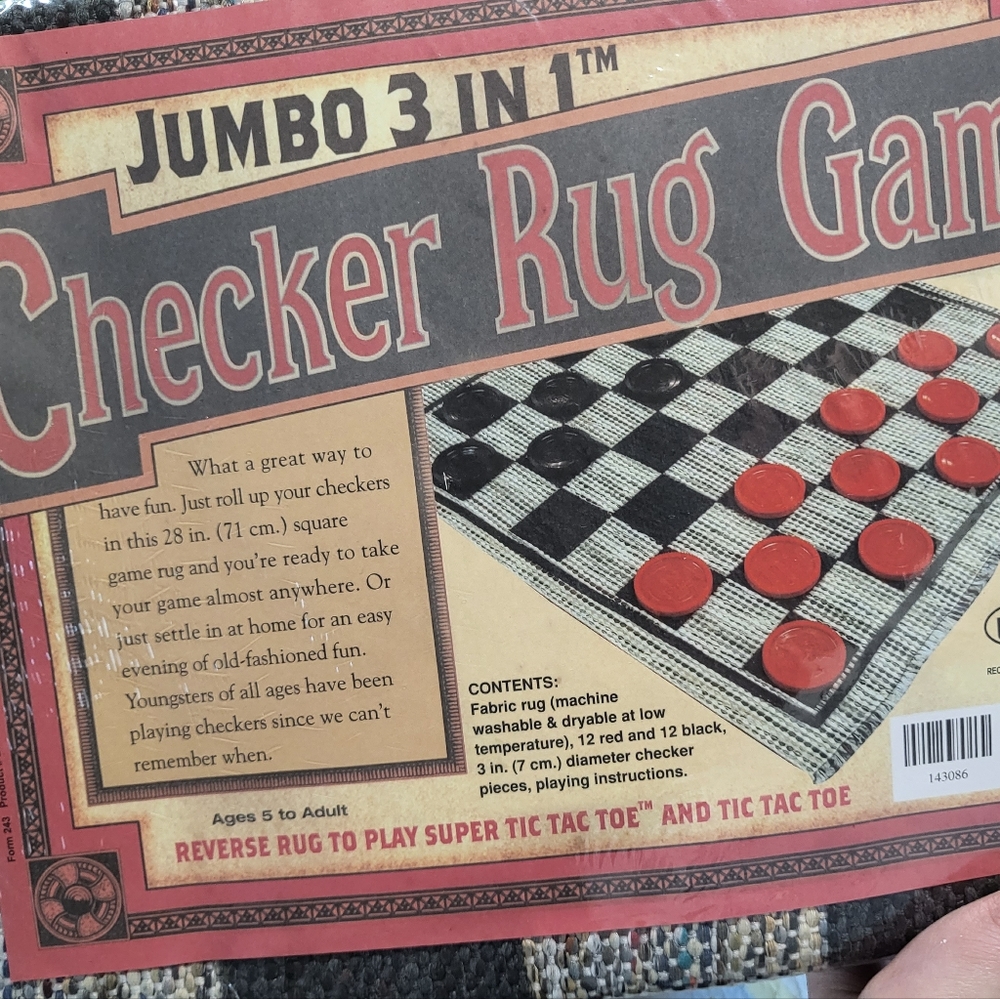 Jumbo 3-in-1 cracker barrel rug game